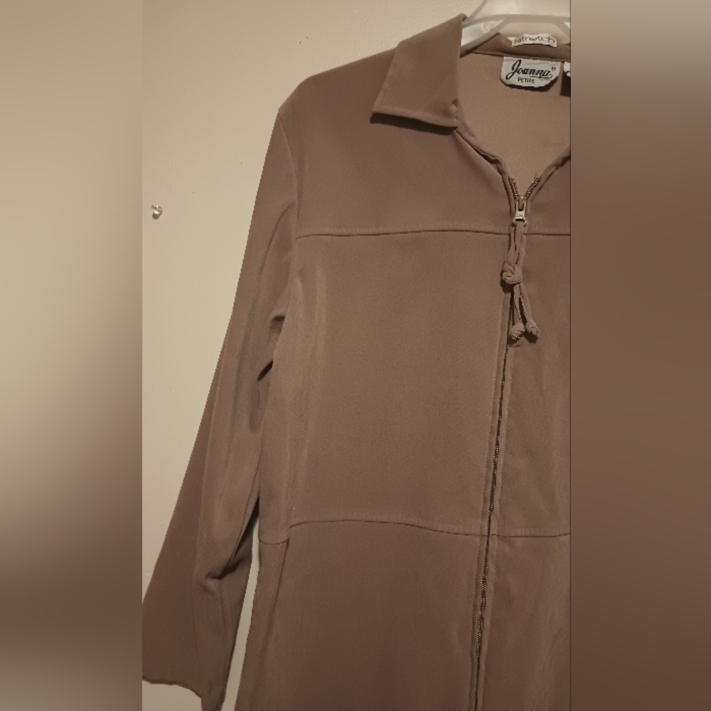 Jacket - Picture 6 of 7